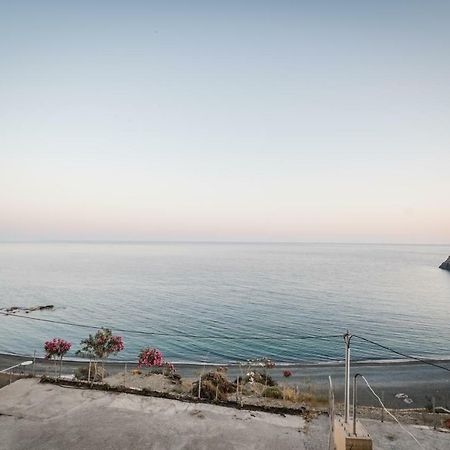 Beach View Kali Limenes Bagian luar foto